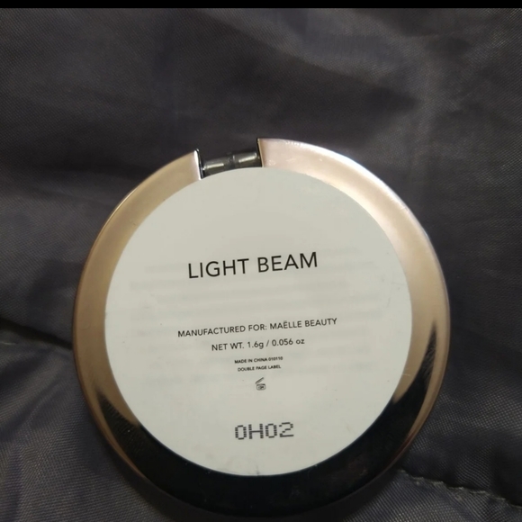 Makeup bundle - Picture 3 of 5